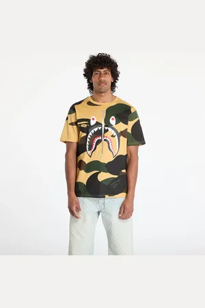 A Bathing Ape T-shirt Giant 1St Camo Shark Tee UNISEX Yellow L