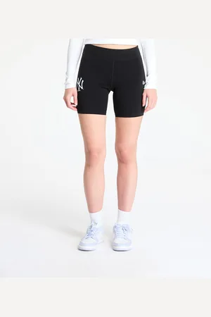 New Era Korte broek MLB League Esesntial Cycling Shorts New York Yankees Black L