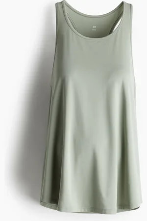 H&M MAMA Before & After Sporttanktop