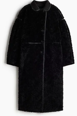H&M Teddy mantel