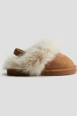 H&M Slippers met fluffy voering