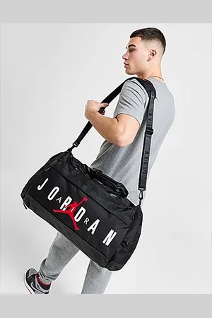 Jordan Medium Duffle Bag