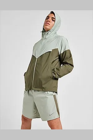 Nike Challenger 7" Shorts