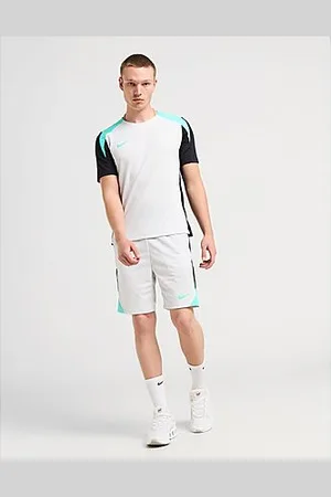 Nike Strike Shorts