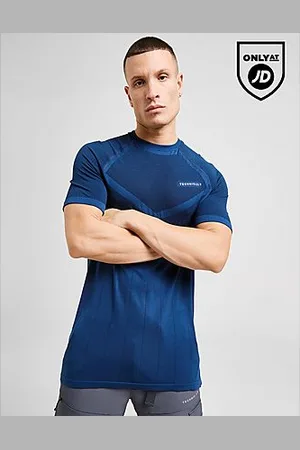 TECHNICALS Chevron T-Shirt