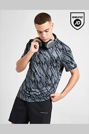 TECHNICALS Bilrost T-Shirt