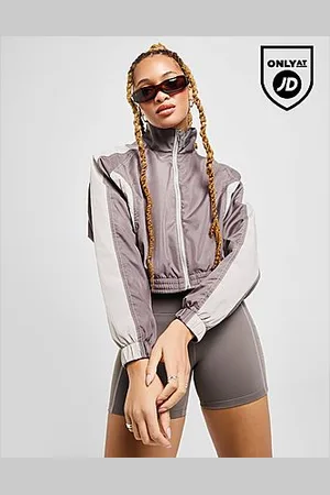 Nike Training Graphic Swoosh Woven Jacket