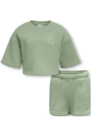 ONLY KIDS GIRL sweater + short zachtgroen Shirt + broek Effen