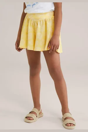 WE Fashion Loose casual short lichtgeel Korte broek Meisjes Polyester All over print