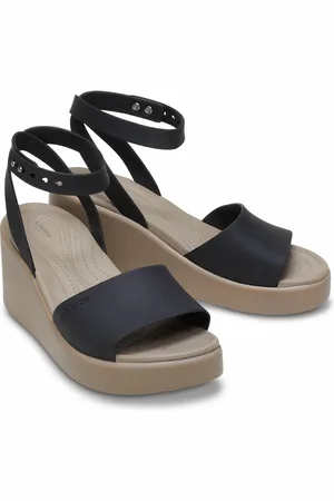 Crocs Sandalen met sleehak Brooklyn ankle
