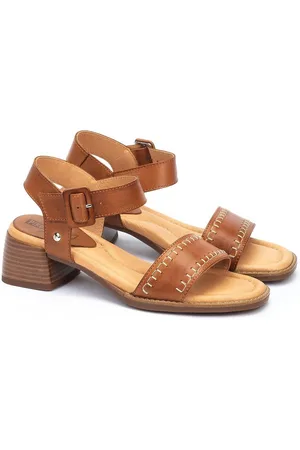 Pikolinos Oliva leren sandalen met hak, gemaakt in Europa