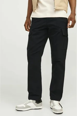 JACK & JONES Cargo broek aangetrokken onderaan