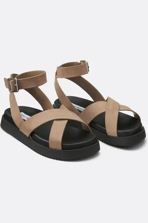 Steve Madden Platte sandalen in suède leer Bestie