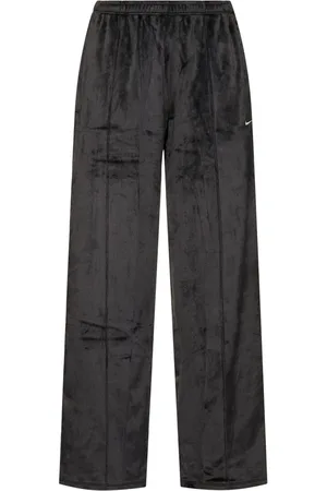 Nike Chill Knit Pants
