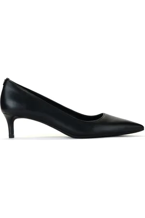 Michael Kors Schoenen, Dames, Zwart, 36 EU, Leer, Zwarte Leren Flex Kitten Pump