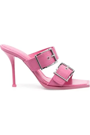 Alexander McQueen Schoenen, Dames, Roze, 38 1/2 EU, Leer, Roze Sandalen met Gespsluiting