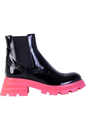 Alexander McQueen Schoenen, Dames, Zwart, 37 EU, Leer, Fluo Pink Sole Chelsea Laarzen