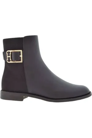 Carolina Herrera Schoenen, Dames, Bruin, 37 EU, Leer, Bruine Platte Laarzen met Insigne Gesp