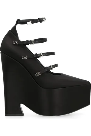 VERSACE Schoenen, Dames, Zwart, 36 EU, Leer, Satin Platform Pump