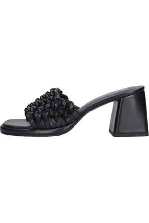 Emanuélle vee Schoenen, Dames, Zwart, 39 EU, Leer, Sandalen Zwart
