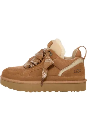 UGG Schoenen, Dames, Bruin, 37 EU, Suède, Limited Edition Sneakers Lowmel Chestnut