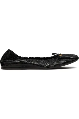 VALENTINO Schoenen, Dames, Zwart, 38 EU, Leer, Zwarte Gerimpelde Ballerina Schoenen met VLogo