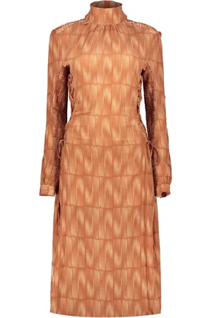 Low Classic Kleedjes, Dames, Bruin, S, Polyester, Elegante Gedrukte Jurk met Opstaande Kraag