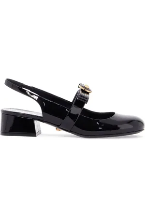 VERSACE Schoenen, Dames, Zwart, 40 EU, Leer, Lakleren strik slingback pumps