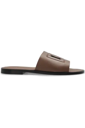 Dolce & Gabbana Schoenen, Heren, Bruin, 41 EU, Leer, Leren slippers met logo
