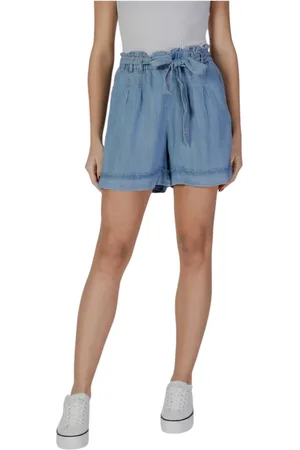 B YOUNG Korte broeken, Dames, Blauw, M, Denim, Lyocell Damesbroek Lente/Zomer Collectie