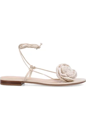MAGDA BUTRYM Schoenen, Dames, Wit, 39 EU, Leer, Gehaakte Bloem Platte Sandaal