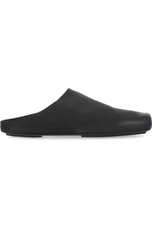 UMA WANG Schoenen, Dames, Zwart, 36 EU, Leer, Zwarte Leren Vierkante Neus Platte Schoenen