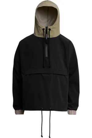 Stutterheim Jassen, Heren, Zwart, S, Waterdichte Matte Anorak met Kleurblokken