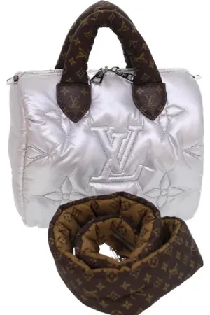 LOUIS VUITTON Pre-owned, Heren, Grijs, ONE Size, Nylon, Pre-owned Fabric louis-vuitton-bags