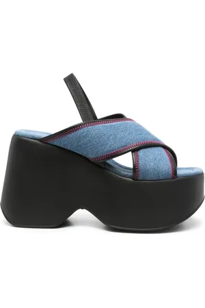 vic matiè Schoenen, Dames, Blauw, 39 1/2 EU, Denim, Denim Crossover Strap Platform Sandalen