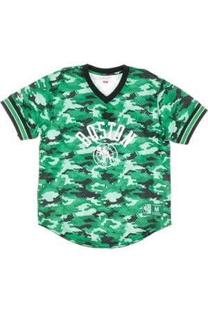 Mitchell & Ness Tops, Heren, Groen, S, NBA Camo V-hals Teamkleur Jas