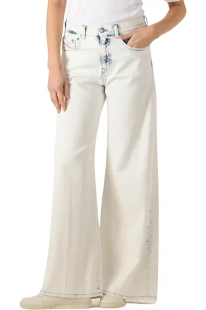 Diesel Jeans, Dames, Wit, W30 L30, Retro Flared Jeans in Lichtblauw