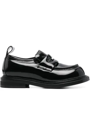 Moschino Schoenen, Dames, Zwart, 40 EU, Zwarte leren platte schoenen