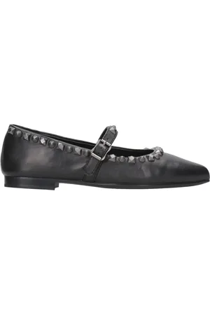 Ash Schoenen, Dames, Zwart, 39 EU, Leer, Sandalen van leer met kwastjes en studs