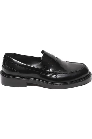 Guglielmo Rotta Zwarte Loafer van geborsteld zwart leer met masker