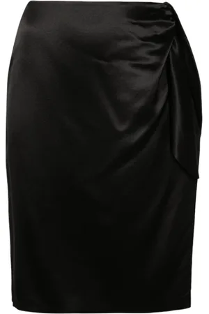 Saint Laurent Rokken, Dames, Zwart, M, Satijn, Satijnen Rok met Knoopdetail