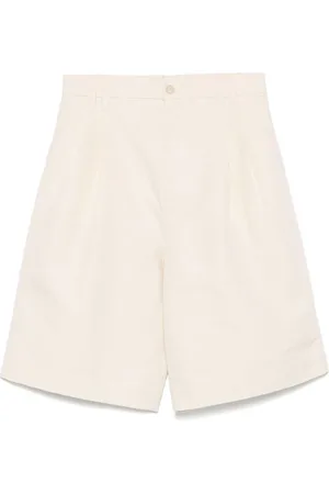 Filippa K Korte broeken, Dames, Wit, S, Witte Shorts met Voorknoopsluiting