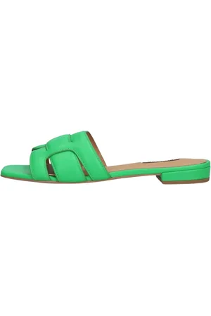 Bibi Lou Schoenen, Dames, Groen, 36 EU, Leer, Groene leren instapsandalen