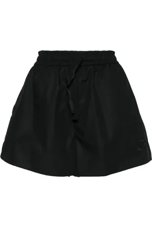 Moncler Korte broeken, Dames, Zwart, S, Katoen, Logo-Appliqué Poplin Shorts