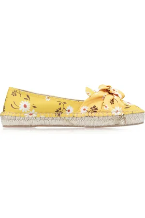 Miu Miu Schoenen, Dames, Geel, 39 EU, Floral Slip-On Espadrilles