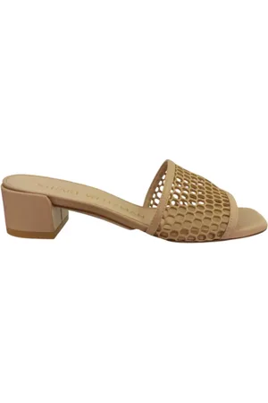 Stuart Weitzman Schoenen, Dames, , 38 EU, Leer, Chique Sabot Muiltjes met Hak