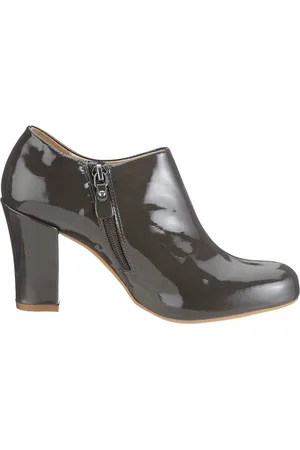 Clarks Schoenen, Dames, Grijs, 40 EU, Leer, Enkellaarsjes met hak