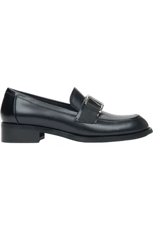 Estro Schoenen, Dames, Zwart, 40 EU, Leer, Zwarte leren penny loafers met decoratieve gesp