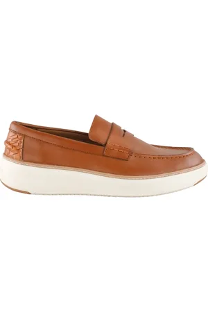 Cole Haan Schoenen, Heren, Bruin, 42 EU, Leer, Bruine Slip-On Loafers met Witte Rubberen Zool