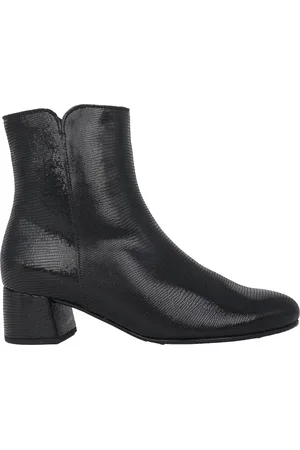 Gabor Schoenen, Dames, Zwart, 40 1/2 EU, Leer, Stijlvolle Enkellaarsjes Collectie
